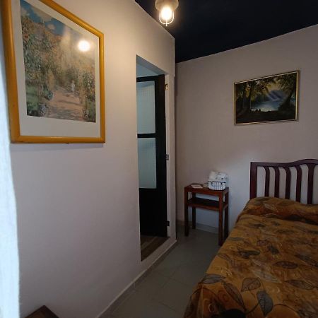Casa Petirrojo - Habitaciones En Pátzcuaro Εξωτερικό φωτογραφία